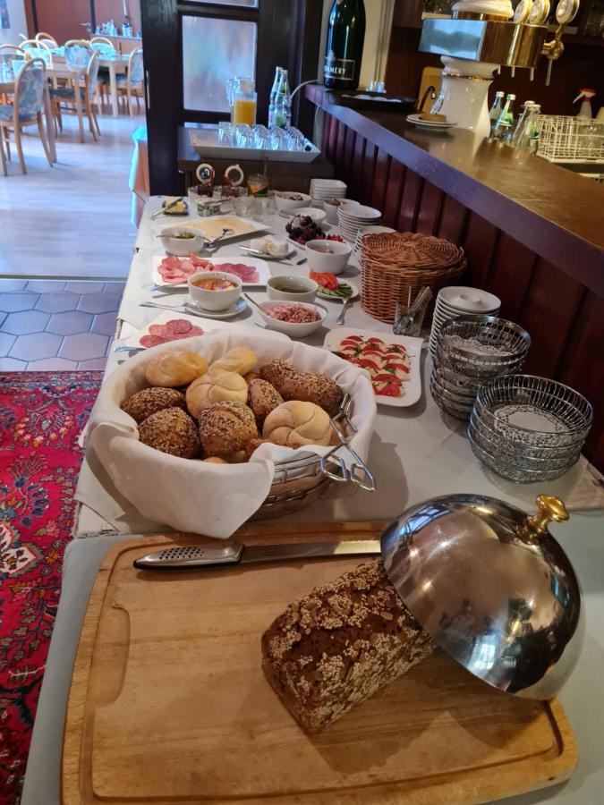 Landguthotel-Barbarossa-Garni bei Hanau Rodenbach  Bagian luar foto